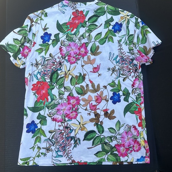 New GUESS Men's Floral Embroidered Logo Graphic T-Shirt SZ L - Picture 5 of 9